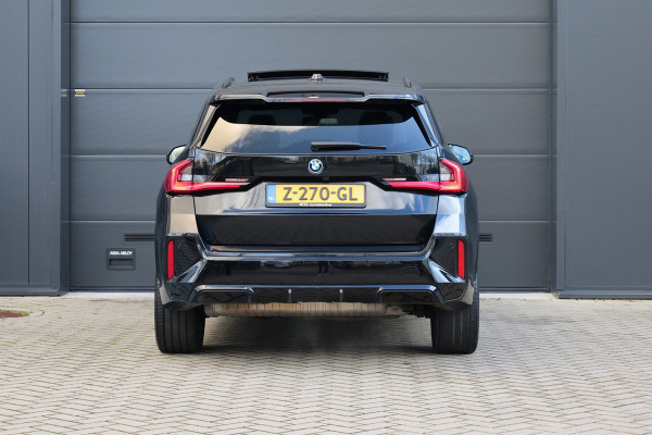 BMW X1 xDrive30e | M-SPORT | NAP! | PANO | H/K AUDIO | HUD | MEMORY | 20'' | KEYLESS | LED ADAPTIEF |