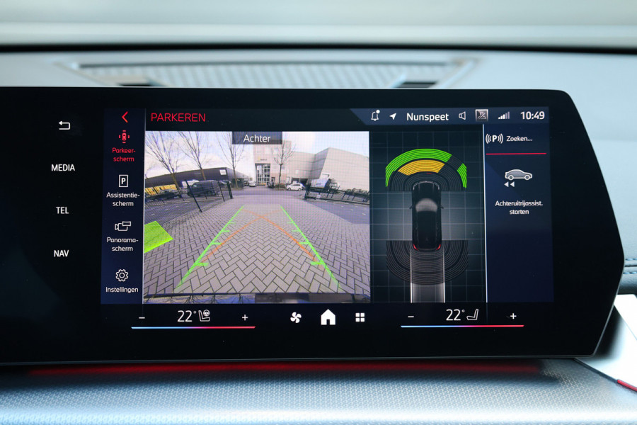 BMW X1 xDrive30e | M-SPORT | NAP! | PANO | H/K AUDIO | HUD | MEMORY | 20'' | KEYLESS | LED ADAPTIEF |