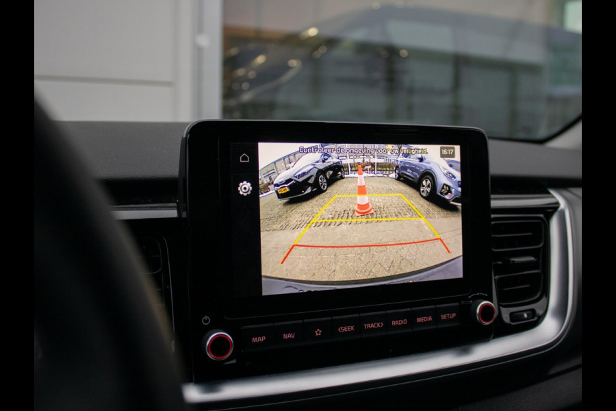 Kia Stonic 1.0 T-GDi MHEV DynamicPlusLine | Keyless entry | Navigatie | PDC  | Clima |