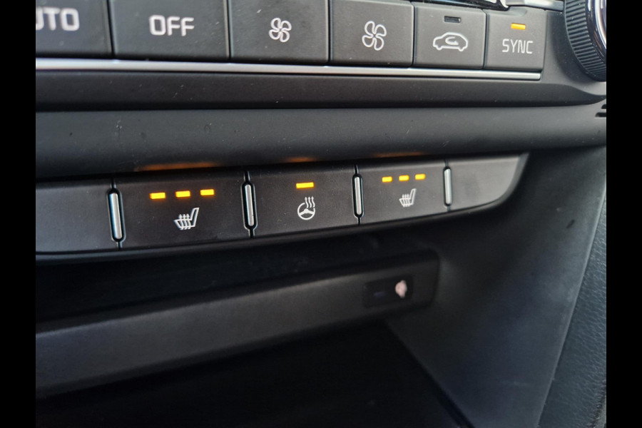 Kia Ceed 1.0 T-GDi MHEV Design Edition Automaat | JBL | Key-Less | Stoelverwarming | Dodehoek | PDC | LED |