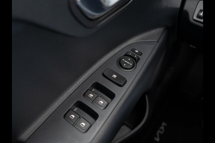 Kia Stonic 1.0 T-GDi MHEV DynamicPlusLine | Keyless entry | Navigatie | PDC  | Clima |