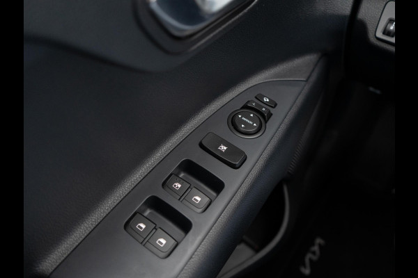 Kia Stonic 1.0 T-GDi MHEV DynamicPlusLine | Keyless entry | Navigatie | PDC  | Clima |