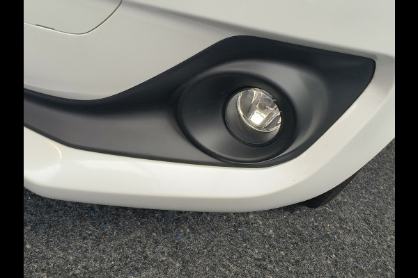 Suzuki Swift 1.2 Select Smart Hybrid uit 2023 Rijklaar + 12 maanden Bovag-garantie Henk Jongen Auto's in Helmond,  al 50 jaar service zoals 't hoort!