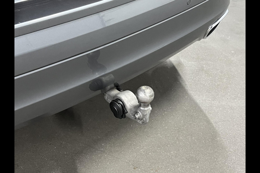 Volvo XC60 2.0 T8 Twin Engine AWD Momentum Pro Trekhaak | Massage | Stoelventilatie | Open dak | Stoelverwarming | Achteruitrij camera | Memory | Carplay | Leder