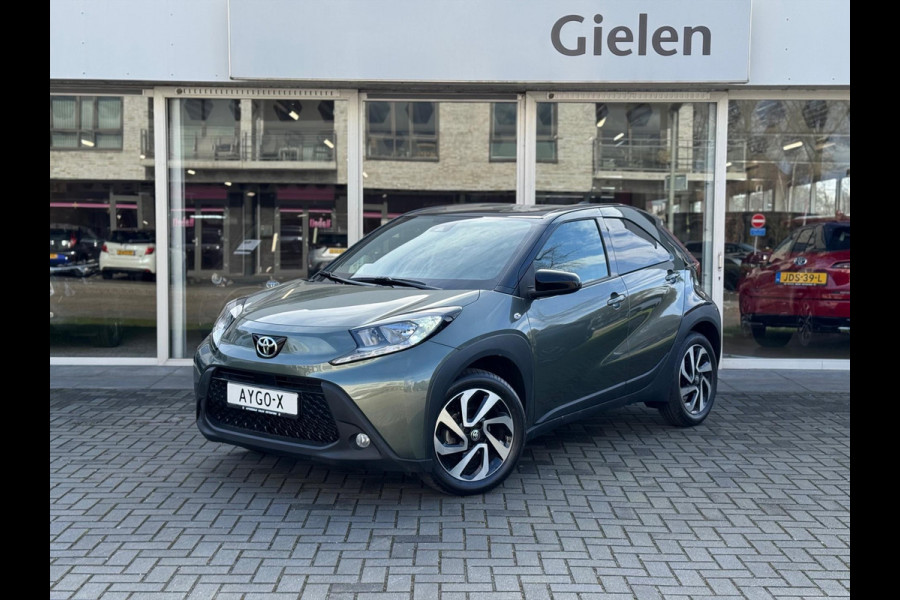 Toyota Aygo X 1.0 VVT-i S-CVT Pulse Automaat | December 2024, Stoelverwarming, Bi-Tone, Airco, Privacy Glass, Lichtmetalen velgen, Apple CarPl