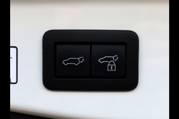 Toyota C-HR 2.0 Hybrid 200 Dynamic | Stuurverwarming | Trekhaak | El. Achter