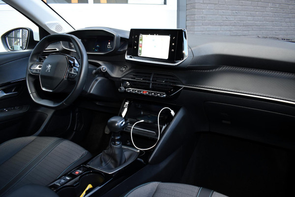 Peugeot 208 1.2 PureTech 100PK Allure Pack | Carplay | Camera | Adapt. Cruise | 3D Dash | Stoelverw. | Incl. garantie