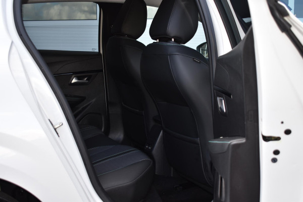Peugeot 208 1.2 PureTech 100PK Allure Pack | Carplay | Camera | Adapt. Cruise | 3D Dash | Stoelverw. | Incl. garantie