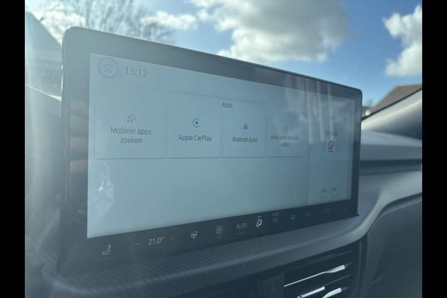 Ford Kuga 2.5 FHEV ST-Line | 190pk | Winterpack | Achteruitrijcamera | SYNC 4 Navigatie | All Weatherbanden | Geen stekker nodig