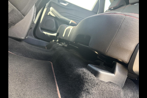 Ford Kuga 2.5 FHEV ST-Line | 190pk | Winterpack | Achteruitrijcamera | SYNC 4 Navigatie | All Weatherbanden | Geen stekker nodig