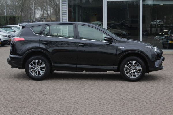 Toyota RAV4 2.5 Hybrid Dynamic / Camera / Navigatie / Cruise Control / 2e Eigenaar / Compleet dealer onderhouden
