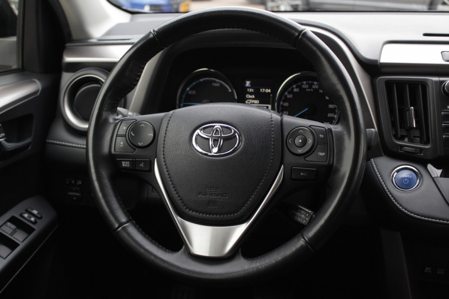 Toyota RAV4 2.5 Hybrid Dynamic / Camera / Navigatie / Cruise Control / 2e Eigenaar / Compleet dealer onderhouden