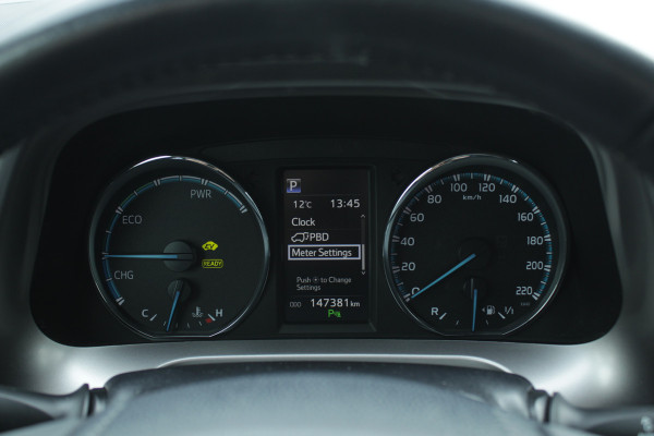 Toyota RAV4 2.5 Hybrid Dynamic / Camera / Navigatie / Cruise Control / 2e Eigenaar / Compleet dealer onderhouden