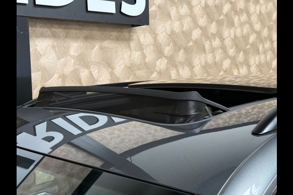 Volkswagen Tiguan 2.0 TSI 4Motion Highline Business R | Pano | Stoelverwarming | Carplay |Camera