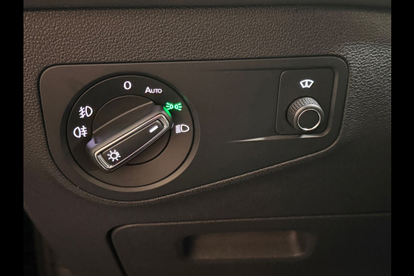 Volkswagen Tiguan 2.0 TSI 4Motion Highline Business R | Pano | Stoelverwarming | Carplay |Camera