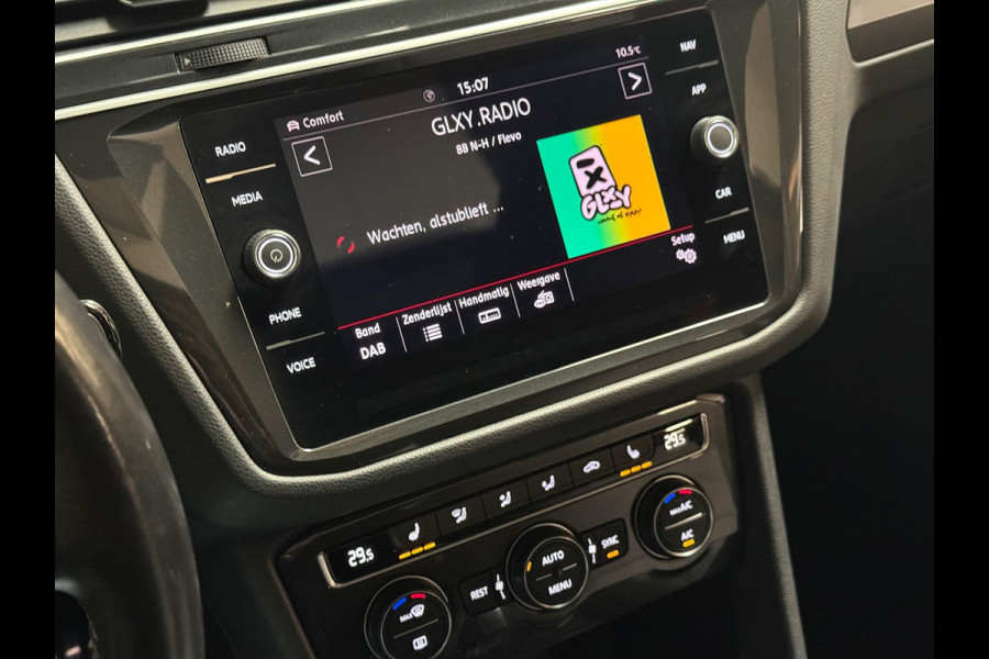 Volkswagen Tiguan 2.0 TSI 4Motion Highline Business R | Pano | Stoelverwarming | Carplay |Camera