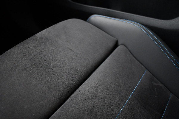 BMW X1 sDrive18i M-Sport Camera ACC-voorber Shadowline Adp-onderstel