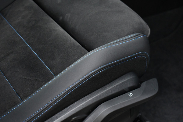 BMW X1 sDrive18i M-Sport Camera ACC-voorber Shadowline Adp-onderstel