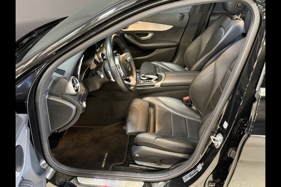 Mercedes-Benz C-Klasse 180 Business Solution AMG | Pano | 22.000km NAP | Leder | Sfeerverlichting | Apple Carplay