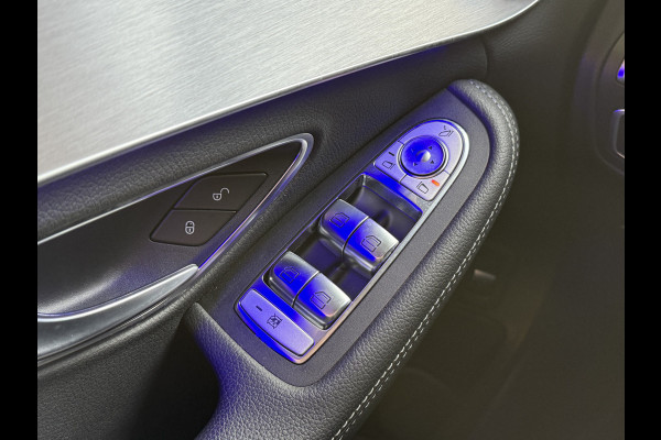 Mercedes-Benz C-Klasse 180 Business Solution AMG | Pano | 22.000km NAP | Leder | Sfeerverlichting | Apple Carplay