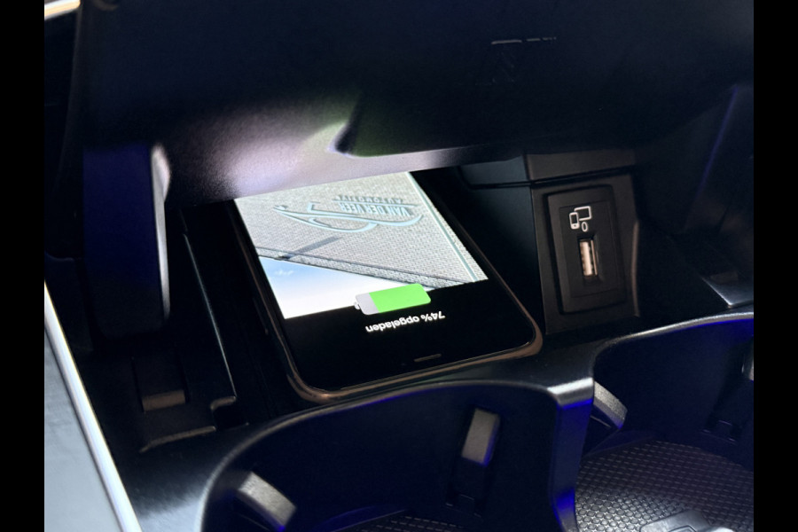 Mercedes-Benz C-Klasse 180 Business Solution AMG | Pano | 22.000km NAP | Leder | Sfeerverlichting | Apple Carplay