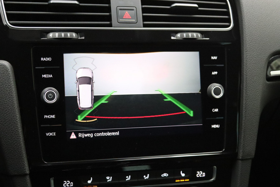 Volkswagen Golf Variant 1.5 TSI 150 PK Automaat Highline R-Line Business, Massage, Carplay, Trekhaak