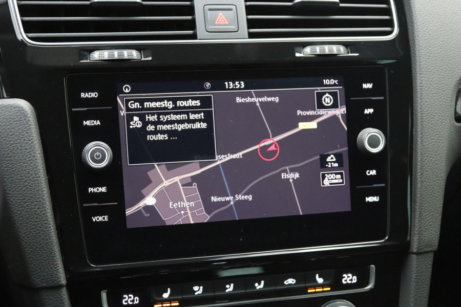 Volkswagen Golf Variant 1.5 TSI 150 PK Automaat Highline R-Line Business, Massage, Carplay, Trekhaak