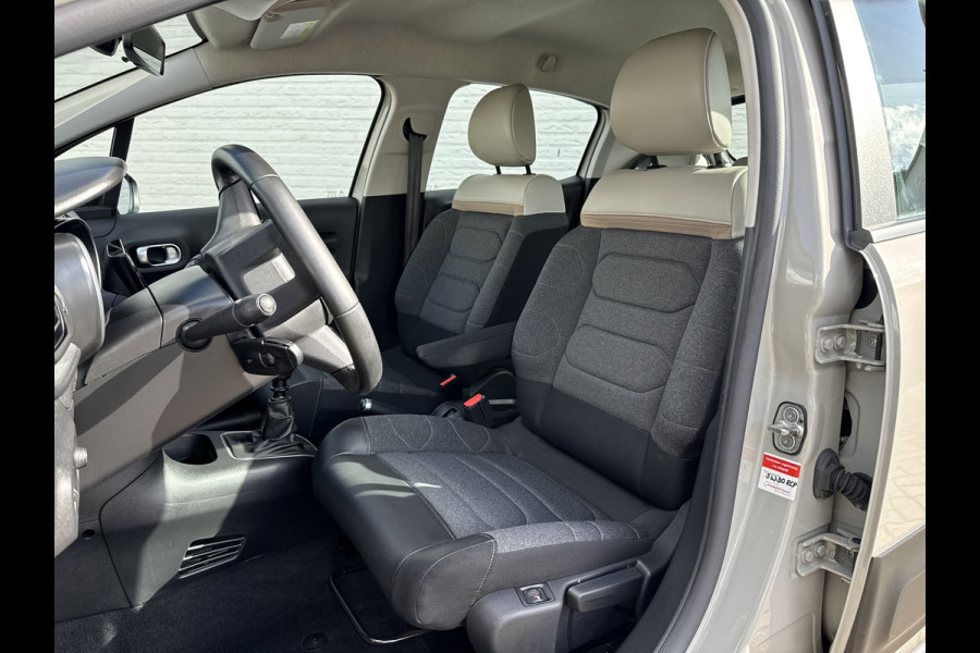 Citroën C3 1.2 PureTech C-Series 110pk Cruise Clima Carplay Navigatie Verwarmde stoelen