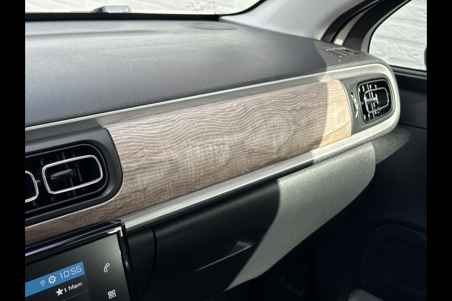 Citroën C3 1.2 PureTech C-Series 110pk Cruise Clima Carplay Navigatie Verwarmde stoelen