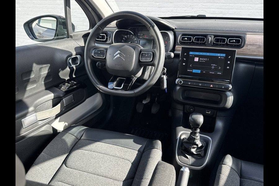 Citroën C3 1.2 PureTech C-Series 110pk Cruise Clima Carplay Navigatie Verwarmde stoelen