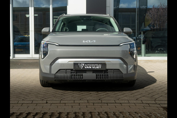 Kia EV3 Air 58.3 kWh | Trekhaak | IN NIEUWSTAAT | Navigatie |