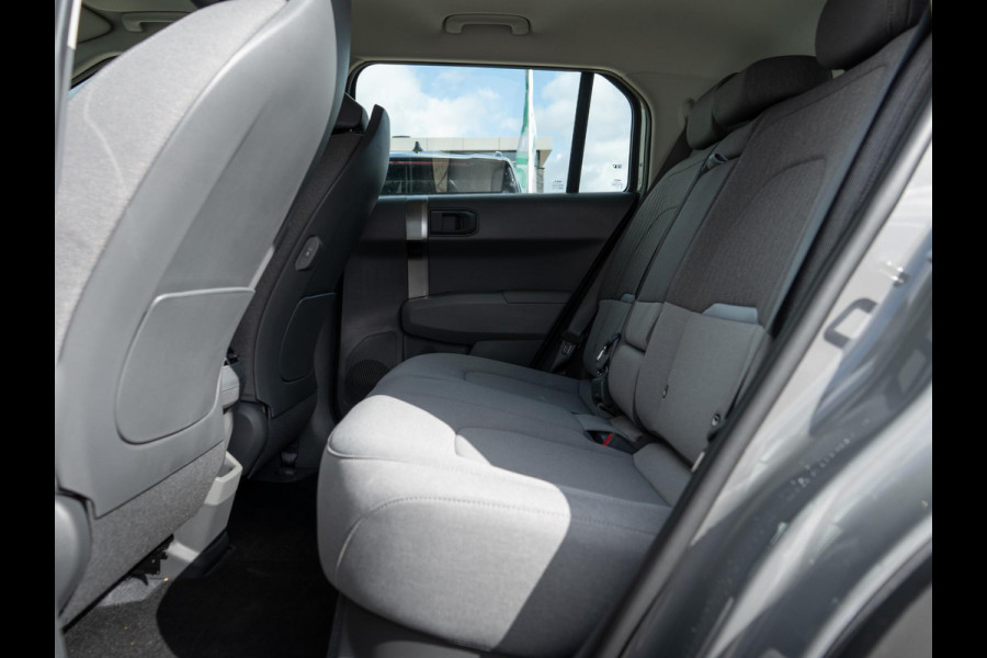 Kia EV3 Air 58.3 kWh | Trekhaak | IN NIEUWSTAAT | Navigatie |