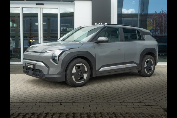 Kia EV3 Air 58.3 kWh | Trekhaak | IN NIEUWSTAAT | Navigatie |