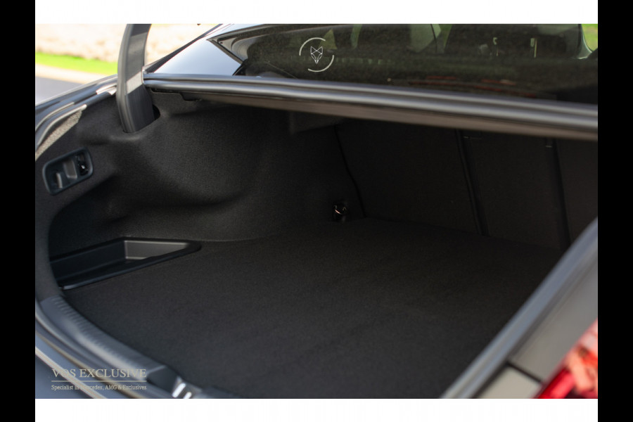 Mercedes-Benz C-Klasse 300 e AMG Magno|Nappa|Night|Rij-assistentie Plus|Keyless-Go|Stoelkoeling|Pano|360°|Burmester|19''