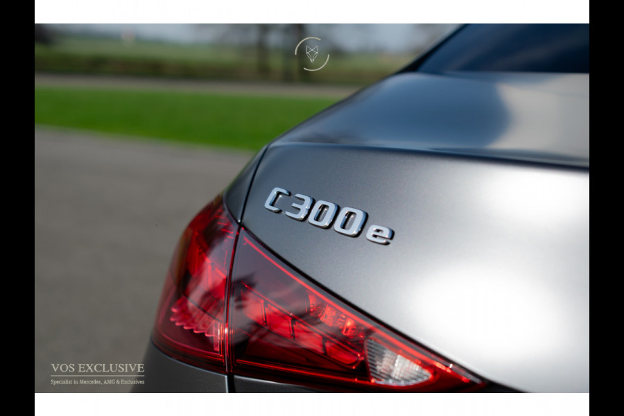 Mercedes-Benz C-Klasse 300 e AMG Magno|Nappa|Night|Rij-assistentie Plus|Keyless-Go|Stoelkoeling|Pano|360°|Burmester|19''