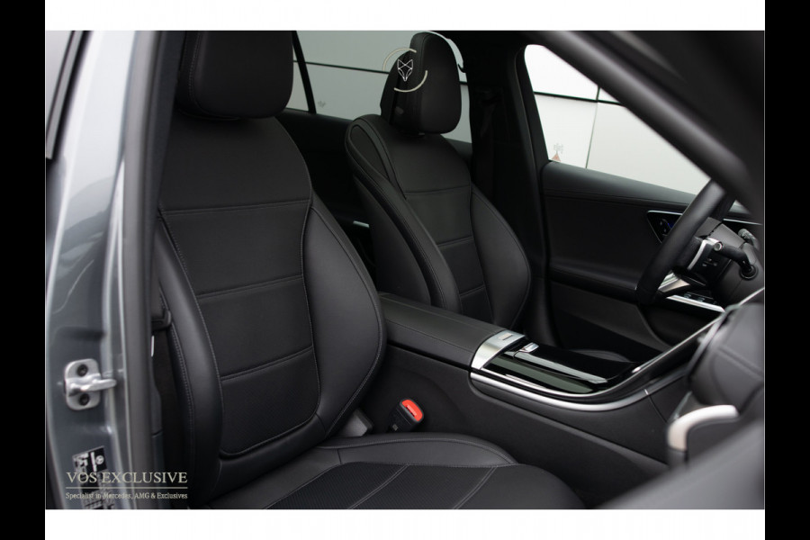 Mercedes-Benz C-Klasse Estate 300 AMG Night Massage|ACC|Keyless|Pano|360|Soundsysteem|LED|19"|New Service