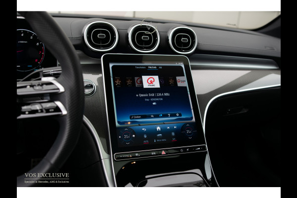 Mercedes-Benz C-Klasse Estate 300 AMG Night Massage|ACC|Keyless|Pano|360|Soundsysteem|LED|19"|New Service