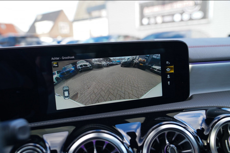 Mercedes-Benz CLA-Klasse 250 e Business Solution AMG Limited | Panorama | Sfeerverlichting LED | Camera | Leder/Alcantara | Trekha