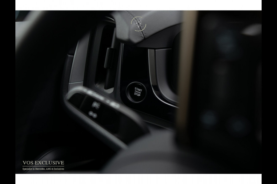 Porsche Cayenne 3.0 E-Hybrid SportDesign|Passenger Display|21''|Luchtvering|HUD|ACC|Bose|18-voudig|Panorama|Stoelkoeling