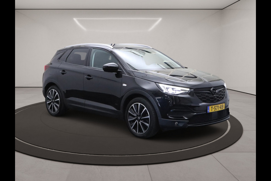 Opel Grandland X 1.6 Turbo Hybrid4 300 PK Ultimate, Trekhaak, 360 Camera, Leder, Stoelkoeling & Verwarming, 19" LM,