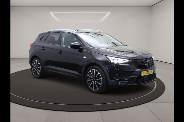 Opel Grandland X 1.6 Turbo Hybrid4 300 PK Ultimate, Trekhaak, 360 Camera, Leder, Stoelkoeling & Verwarming, 19" LM,
