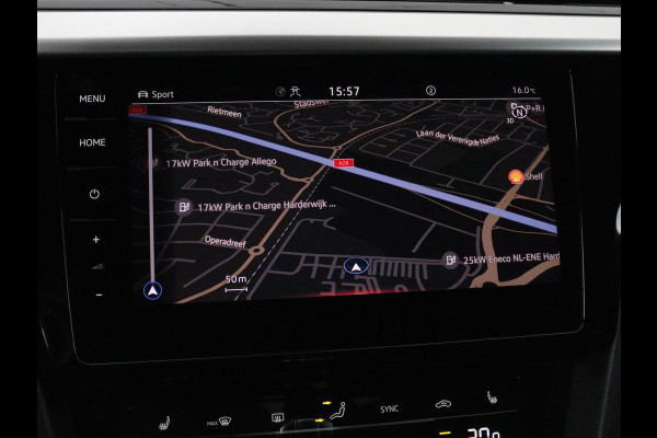 Volkswagen Arteon 1.4 TSI eHybrid R-Line | Head-Up | 360 Camera | Stoelverwarming | Leder/Alcantara | Carplay | Massage | Achterbankverwarming | Virtual Cockpit | LED Plus | Navigatie | PHEV | Plug In