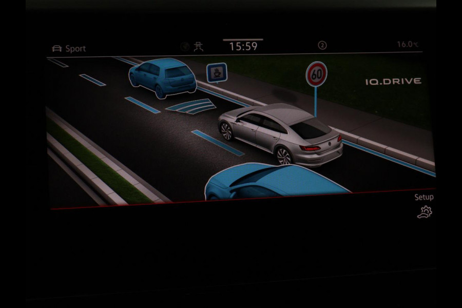 Volkswagen Arteon 1.4 TSI eHybrid R-Line | Head-Up | 360 Camera | Stoelverwarming | Leder/Alcantara | Carplay | Massage | Achterbankverwarming | Virtual Cockpit | LED Plus | Navigatie | PHEV | Plug In