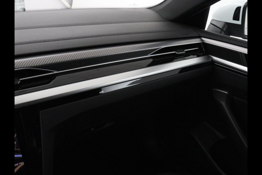 Volkswagen Arteon 1.4 TSI eHybrid R-Line | Head-Up | 360 Camera | Stoelverwarming | Leder/Alcantara | Carplay | Massage | Achterbankverwarming | Virtual Cockpit | LED Plus | Navigatie | PHEV | Plug In