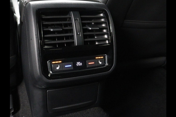 Volkswagen Arteon 1.4 TSI eHybrid R-Line | Head-Up | 360 Camera | Stoelverwarming | Leder/Alcantara | Carplay | Massage | Achterbankverwarming | Virtual Cockpit | LED Plus | Navigatie | PHEV | Plug In