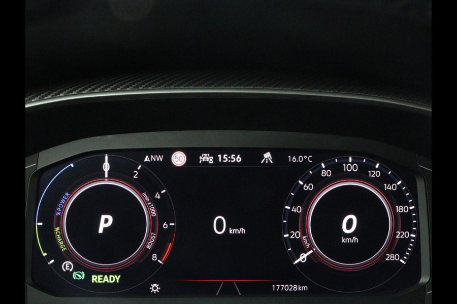 Volkswagen Arteon 1.4 TSI eHybrid R-Line | Head-Up | 360 Camera | Stoelverwarming | Leder/Alcantara | Carplay | Massage | Achterbankverwarming | Virtual Cockpit | LED Plus | Navigatie | PHEV | Plug In