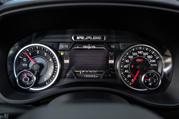 Dodge Ram 1500 5.7 V8 402 PK | Luchtvering | Head Up | 360° camera | Adapt.Cruise | LED | PDC | 12 Inch scherm | Leder | Trekhaak