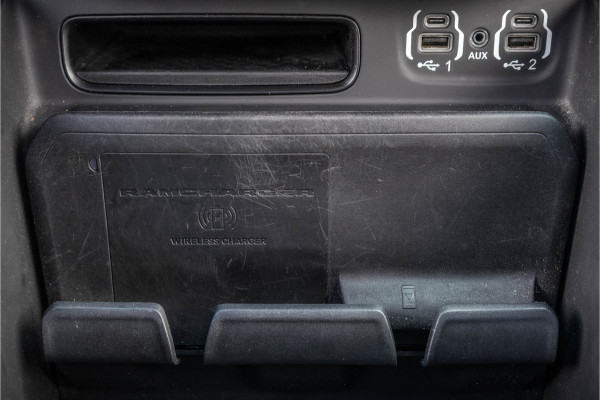 Dodge Ram 1500 5.7 V8 402 PK | Luchtvering | Head Up | 360° camera | Adapt.Cruise | LED | PDC | 12 Inch scherm | Leder | Trekhaak