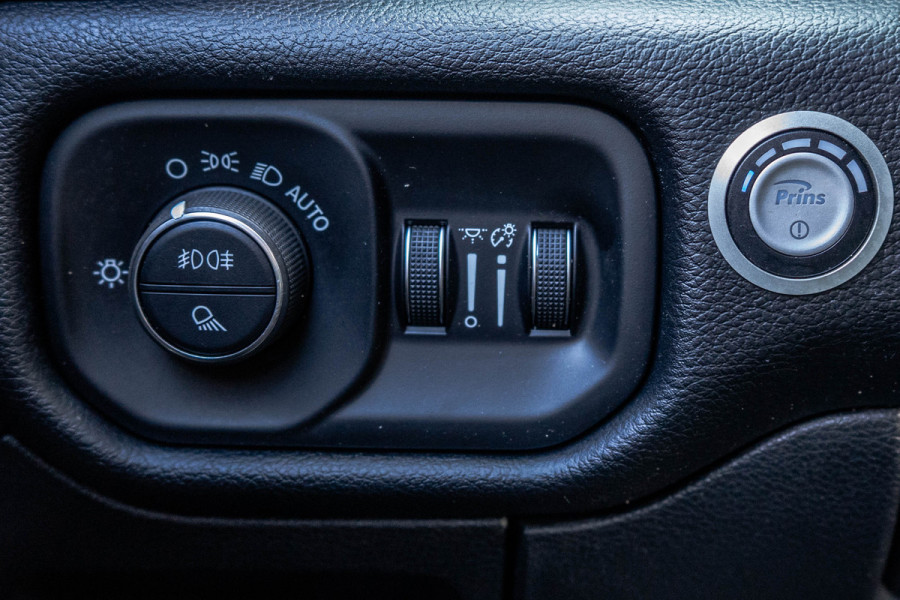 Dodge Ram 1500 5.7 V8 402 PK | Luchtvering | Head Up | 360° camera | Adapt.Cruise | LED | PDC | 12 Inch scherm | Leder | Trekhaak