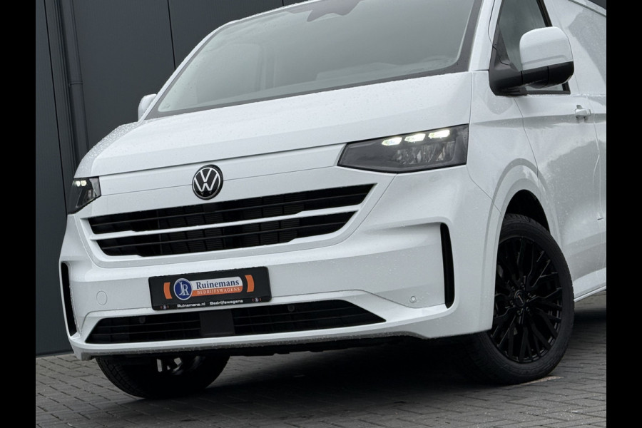 Volkswagen Transporter 2.0 TDI 150 PK STYLE / AUTOMAAT / L1H1 / BPM VRIJ! / ACHTERKLEP / ECC / CRUISE / LANE ASSIST / CAMERA / 3-ZITS